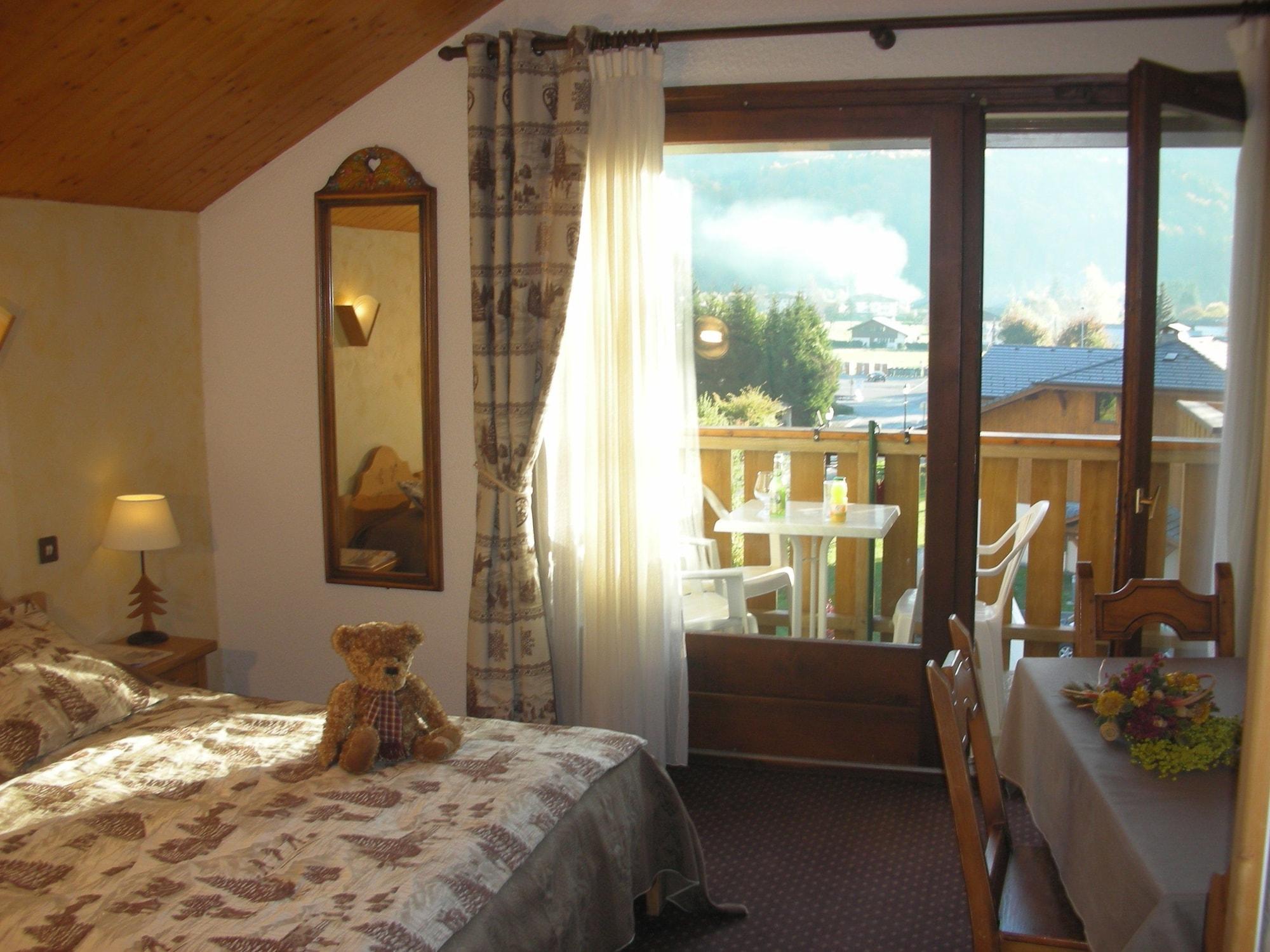 Logis Gai Soleil 3* Samoëns