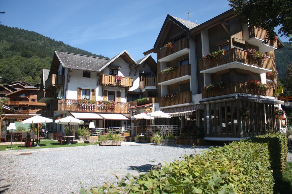 Logis Gai Soleil Hotel 3*