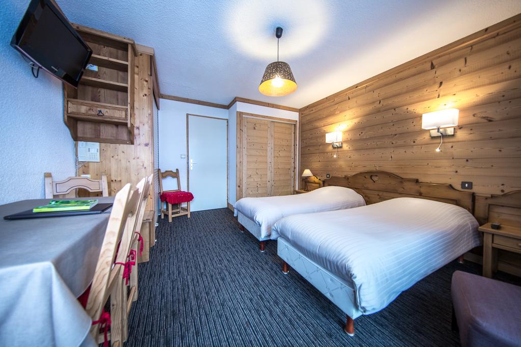 Hotel Logis Gai Soleil 3*