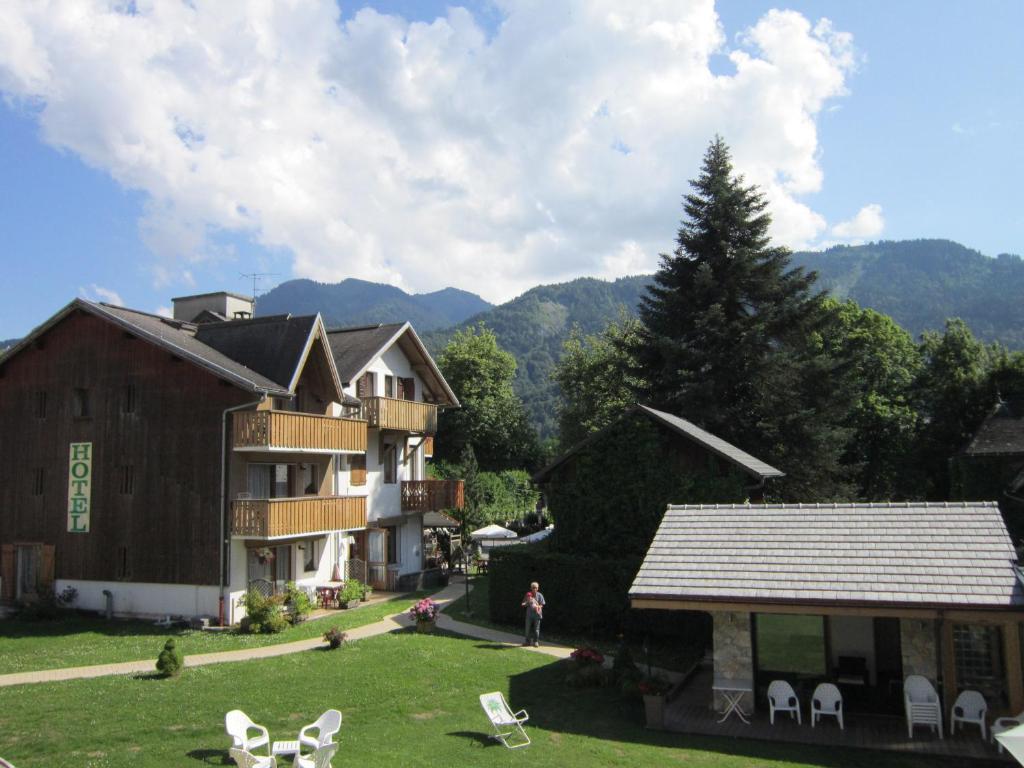 Logis Gai Soleil Hotel 3*